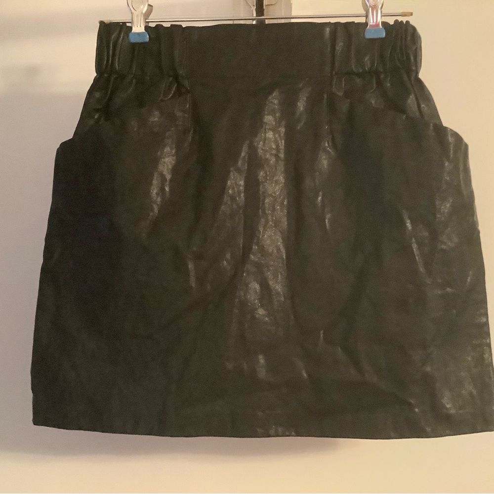Zara Black Faux-Leather Elastic-Waist Mini Skirt
